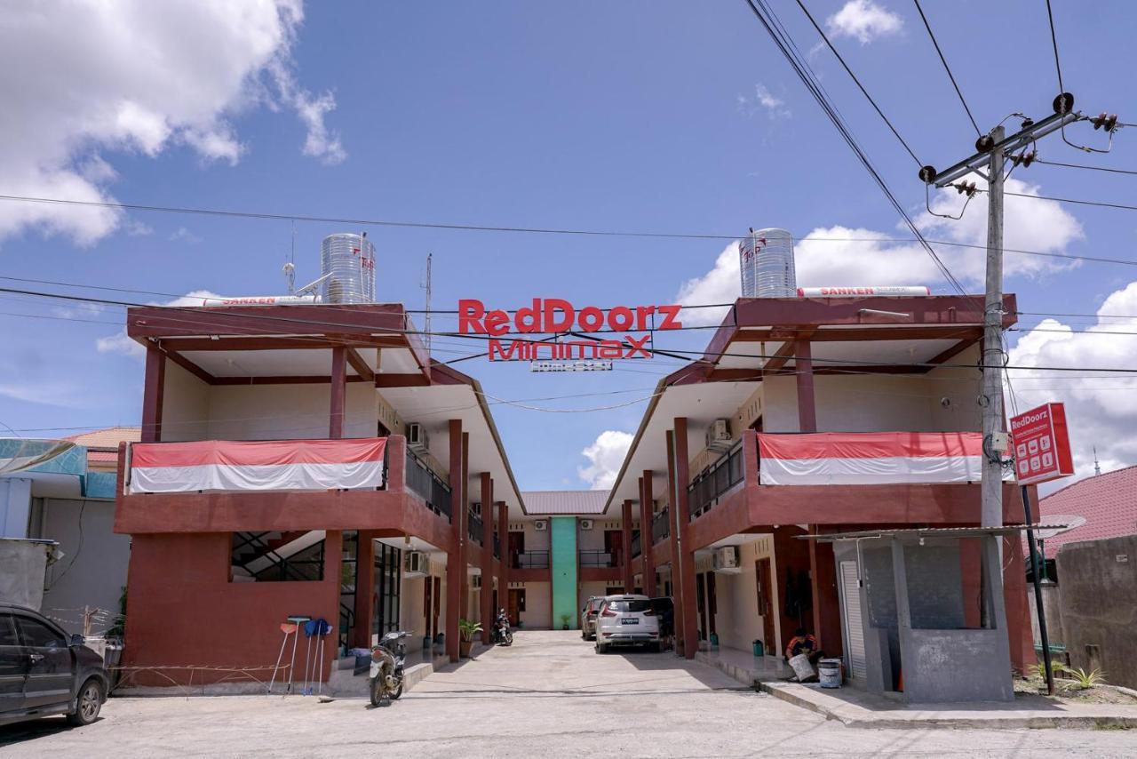 Reddoorz Syariah Near Bukit Teletubbies Padangsidempuan Hotel Ngoại thất bức ảnh
