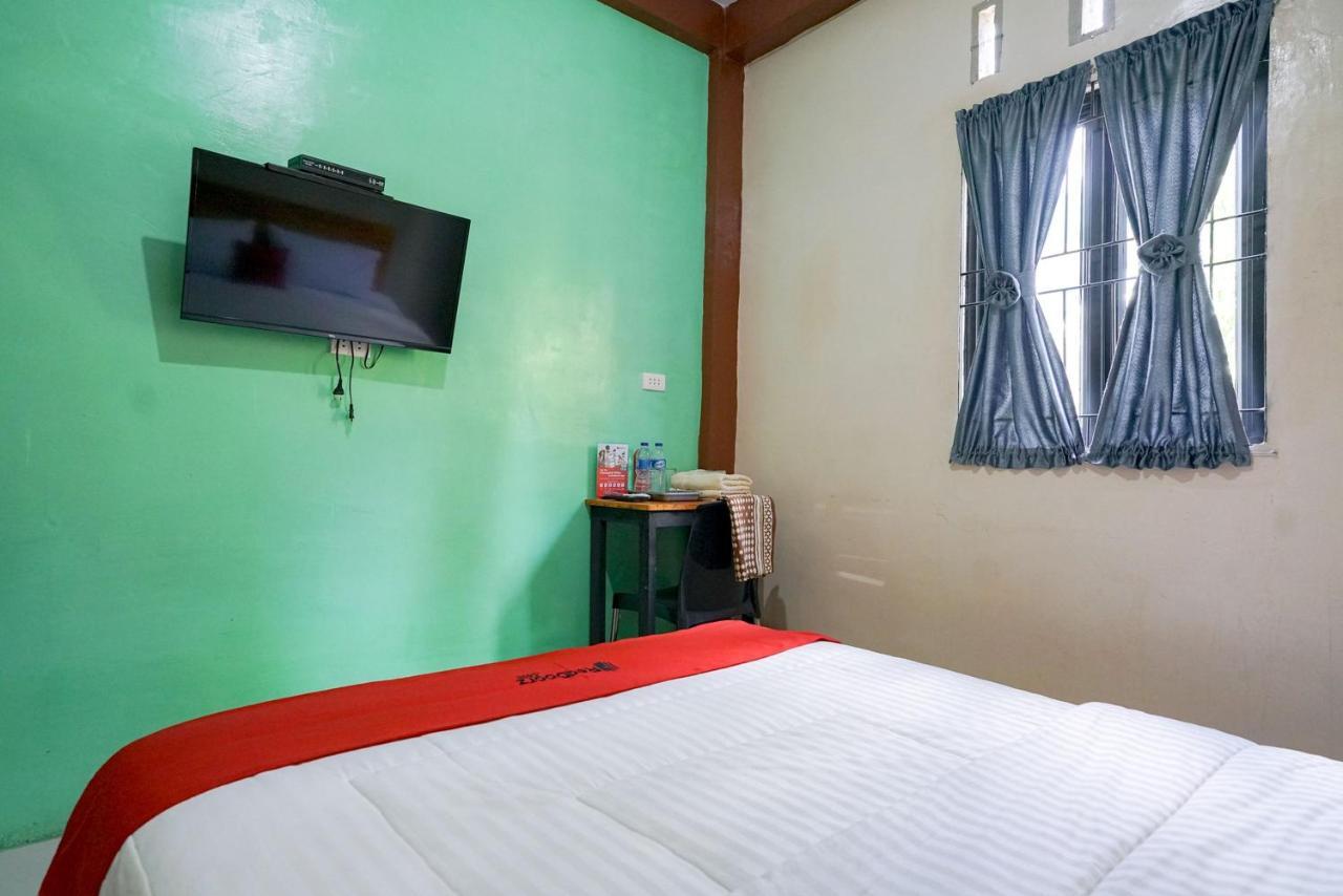 Reddoorz Syariah Near Bukit Teletubbies Padangsidempuan Hotel Ngoại thất bức ảnh